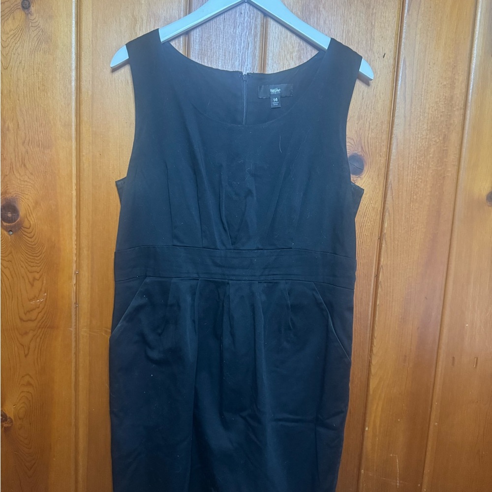 Black Sleeveless Sheath Dress - Classic Workwear